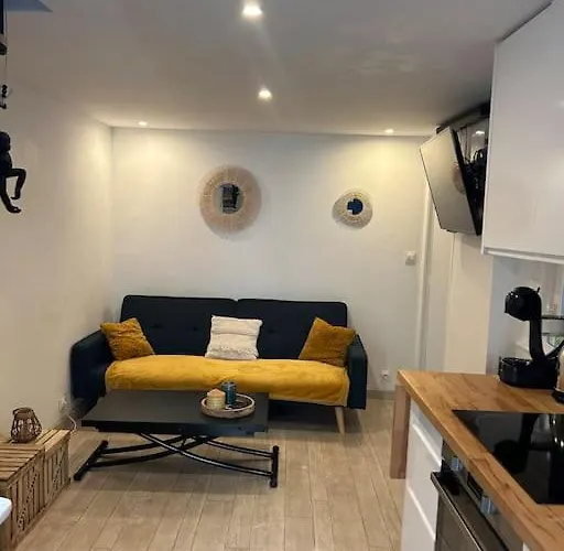 Petite Maison Atypique A Ницца